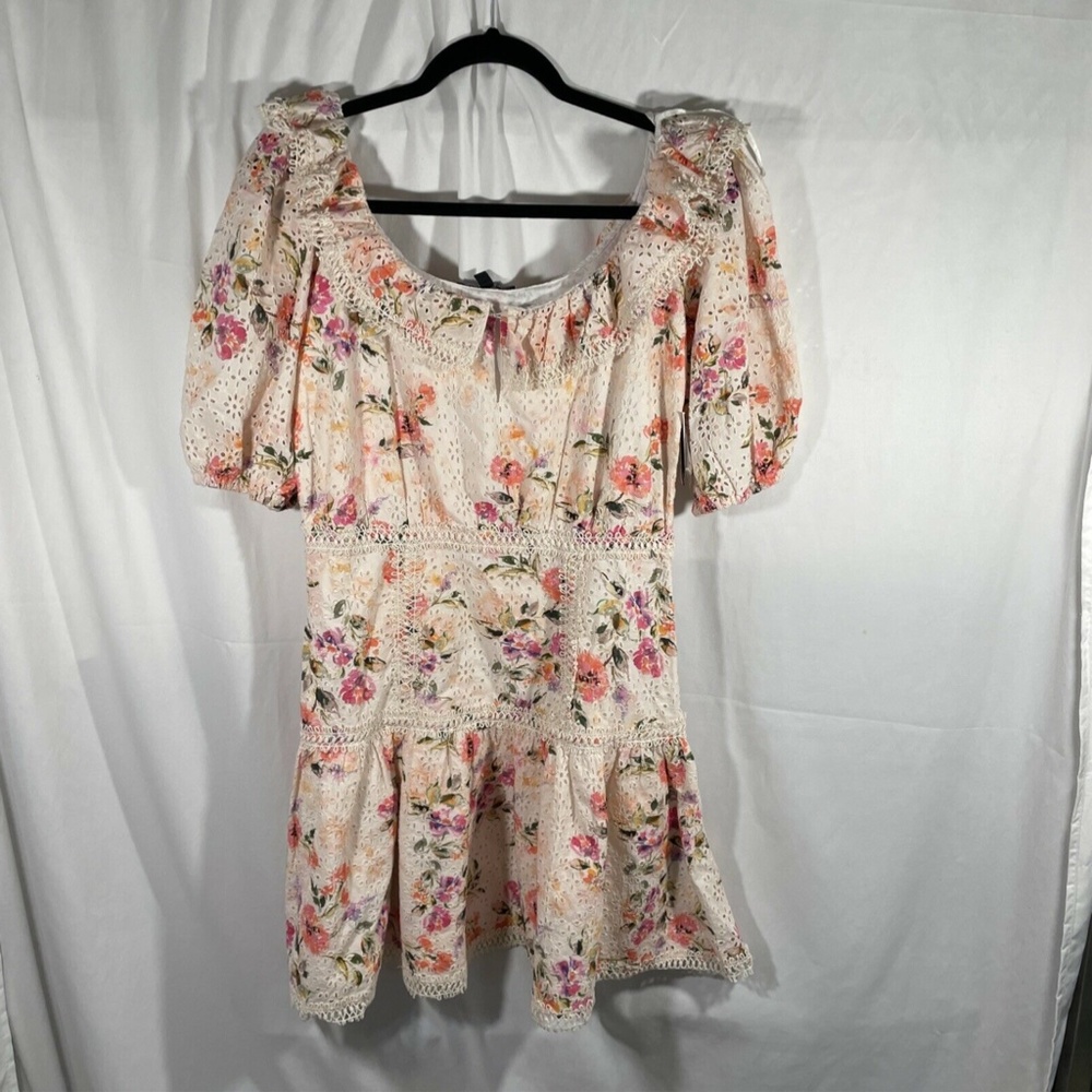 NWT GUESS [SZ Medium ] Martina Aged Floral‎ Cotton Eyelet Dress in Pinks - Picture 7 of 12